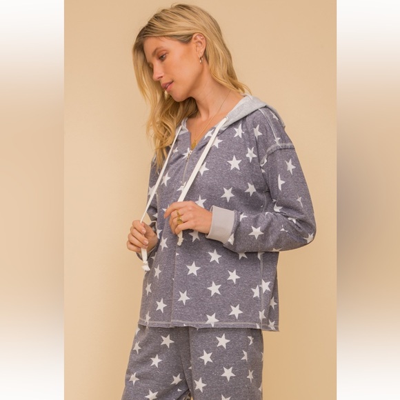 108. Star Print Hoodie & French Terry Pant Set Navy/Ivory - Picture 2 of 5